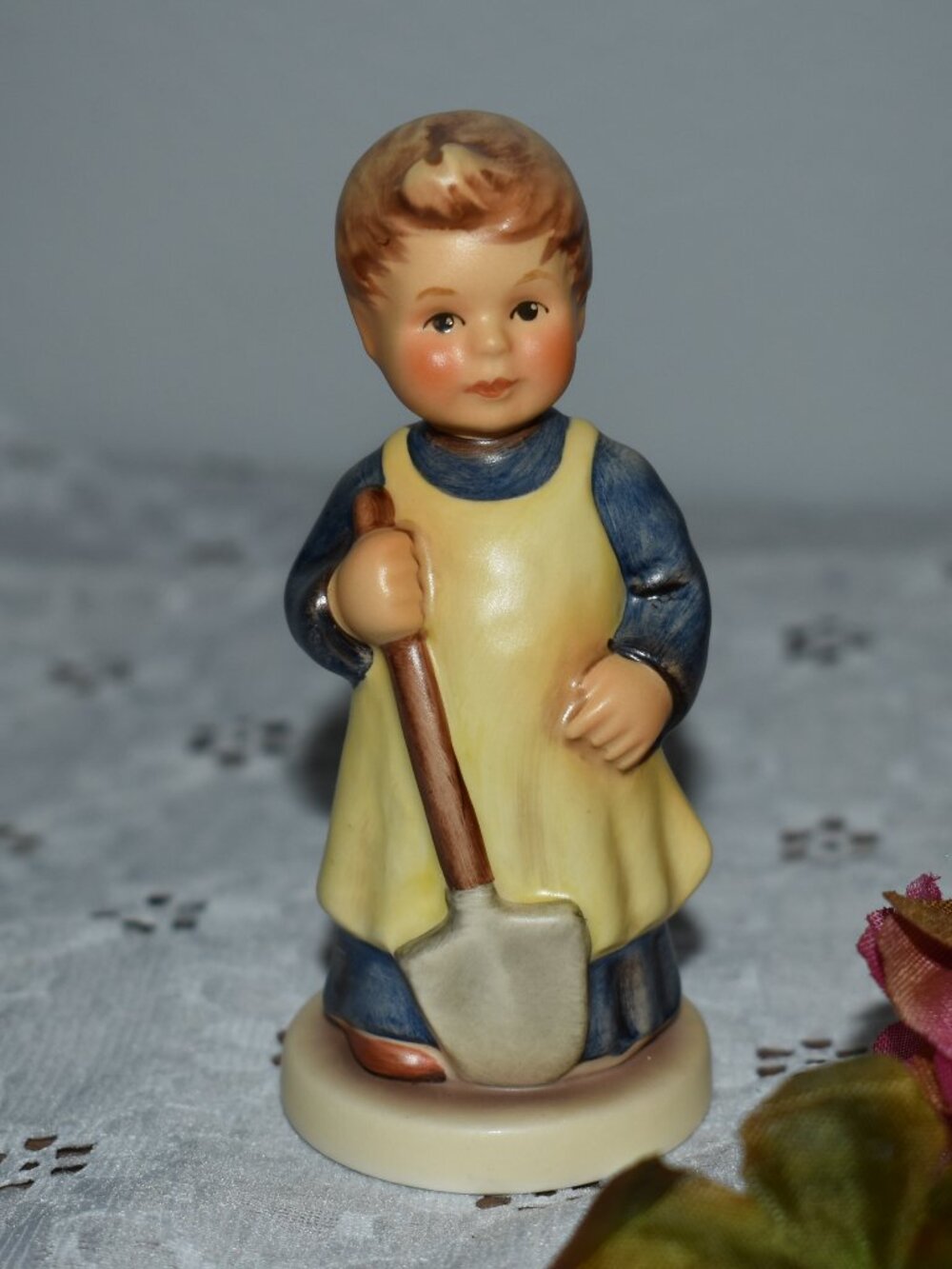 Vintage German Goebel Hummel Club Figurine Collectable - Garden Treasures 727